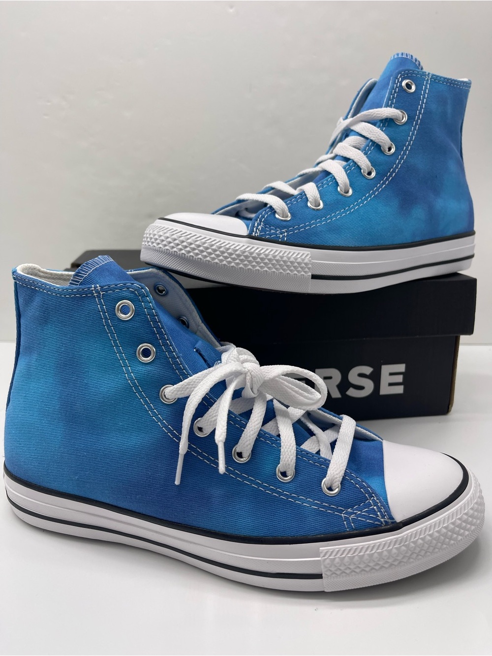 Converse • WMNS A11777F CTAS HI GNARLY BLUE/BLUE/WHITE Sneakers - Picture 9 of 16